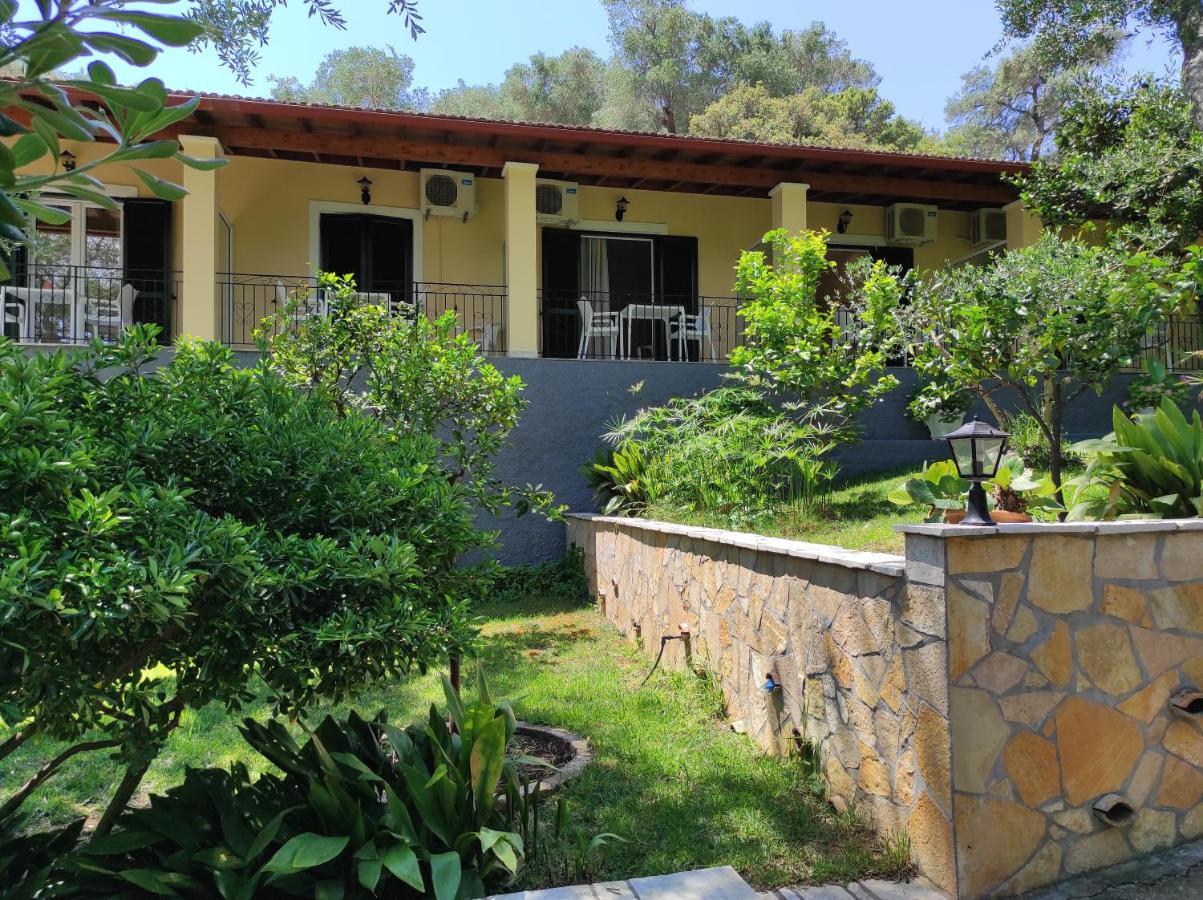 Villa Eleni - Studios Liapades Exteriör bild